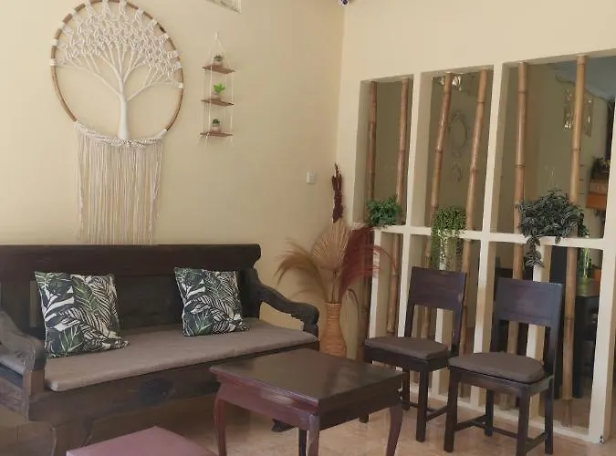 Guest house Celebbest Kuta (Bali)